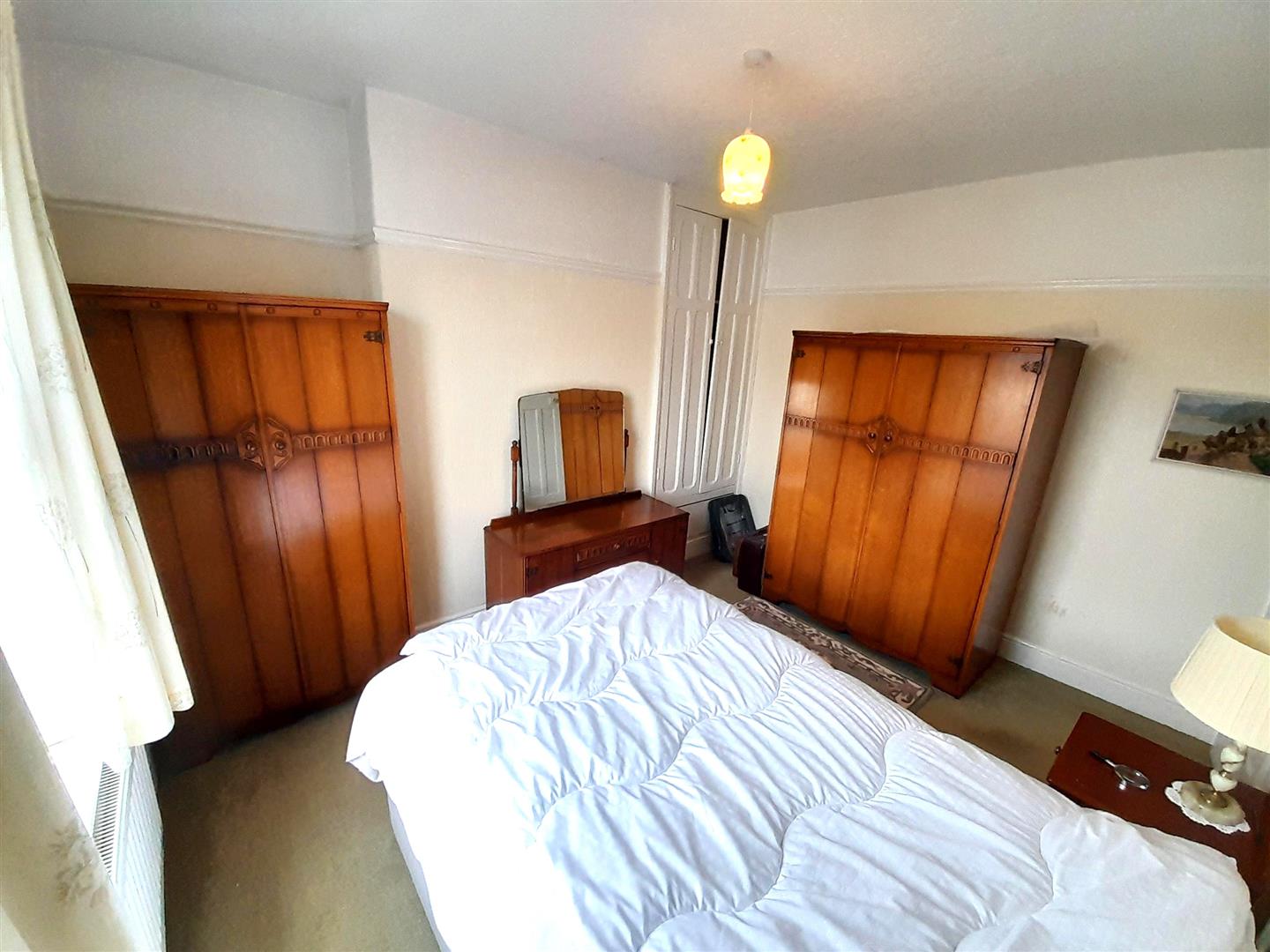 Llwynhendy Road, Llanelli, SA14 9HR